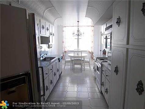 3rd image of 2751 S Ocean Dr #S502