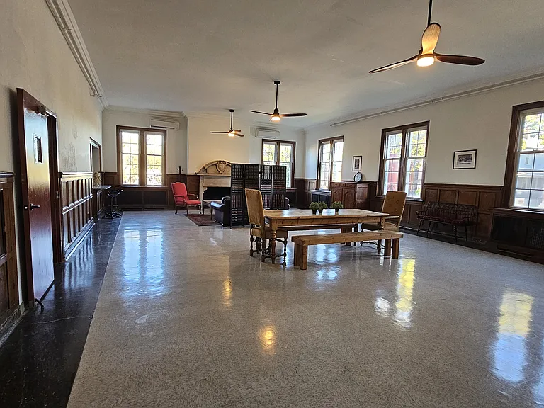 608 Loughborough Ave #26 — Photo 8