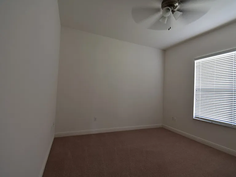 636 Volterra Blvd — Photo 33