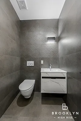 Rented by Brooklyn High Rise LLC | media 9