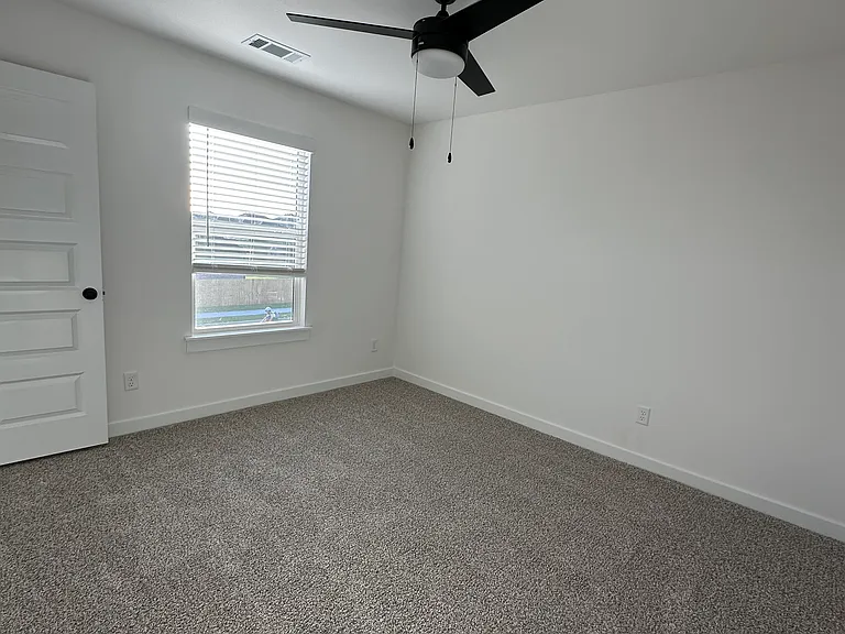 1051 Thornwood Pl — Photo 19