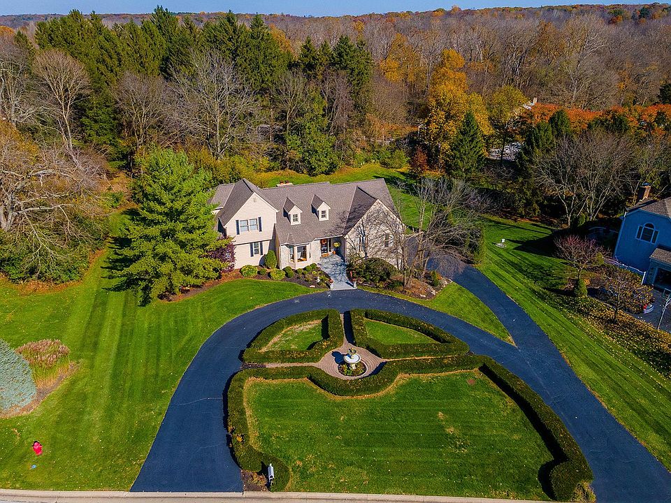 1st image of 1360 Briarcliffe Dr