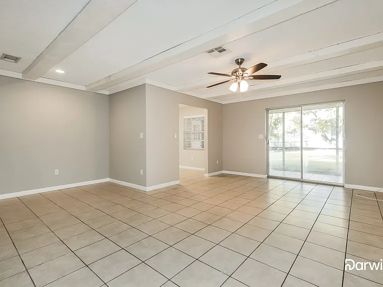 5007 Terry Ln — Photo 5