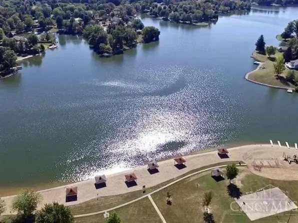 980 Krupp Dr, Fayetteville, OH 45118