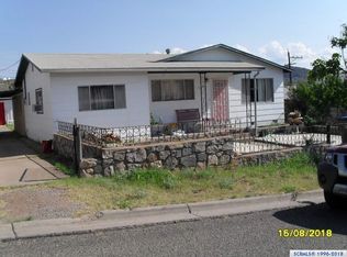 704 Taylor St, Bayard, NM 88023