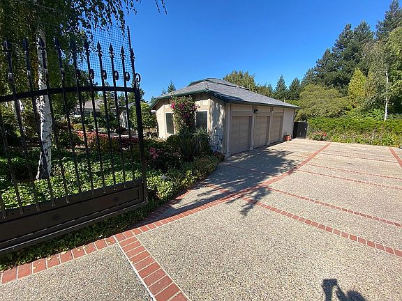 Gated Driveway