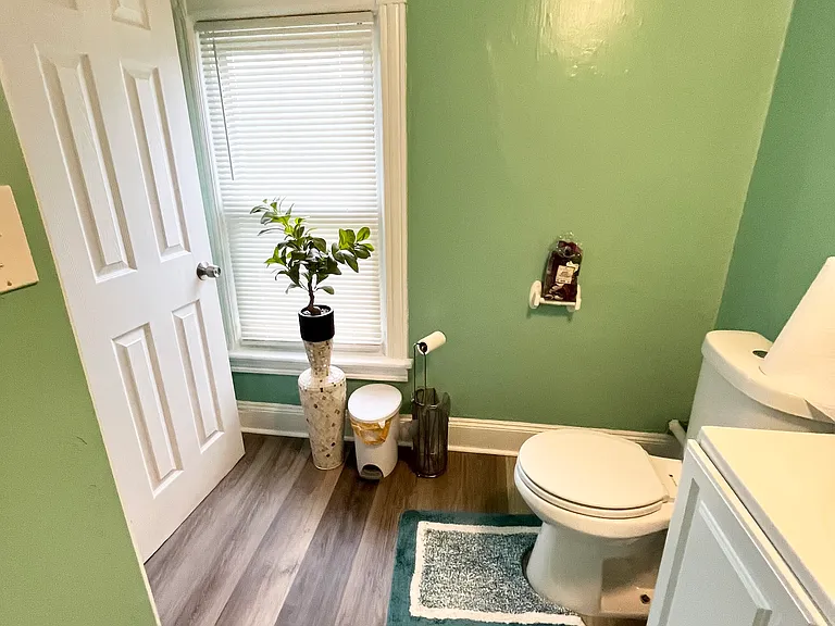 219 Orchard St — Photo 5