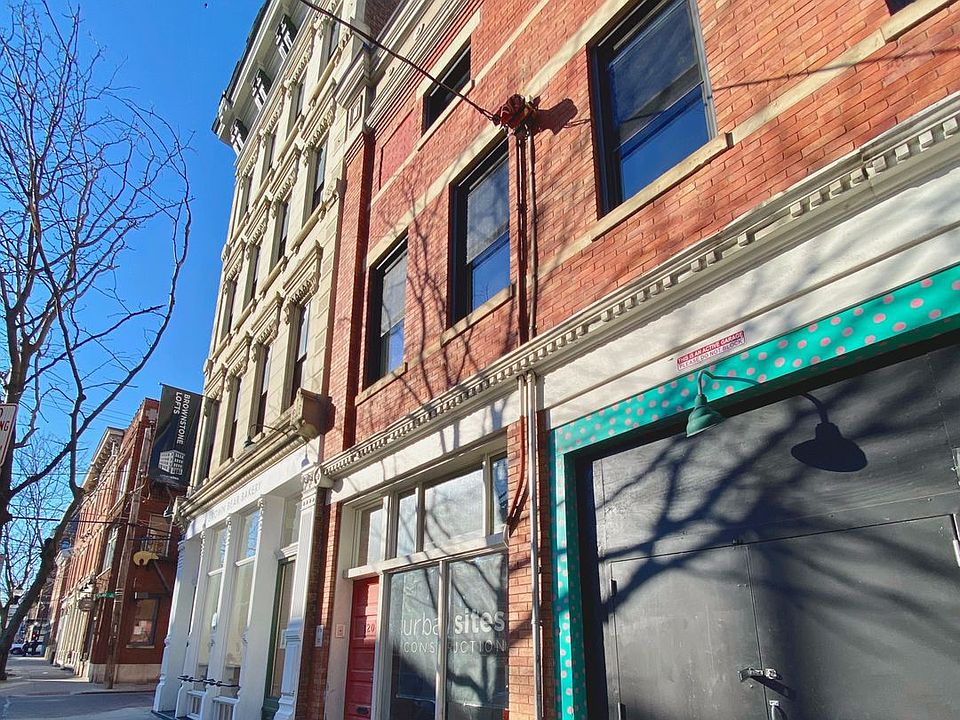 1st image of 120 E 13th St #202