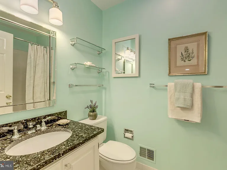 5106 Yuma St NW — Photo 22
