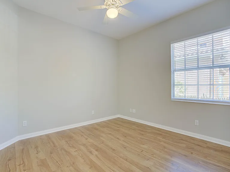 256 San Remo Dr — Photo 25