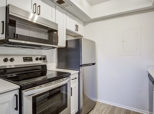 Palmetto Square, Charleston, SC 29407