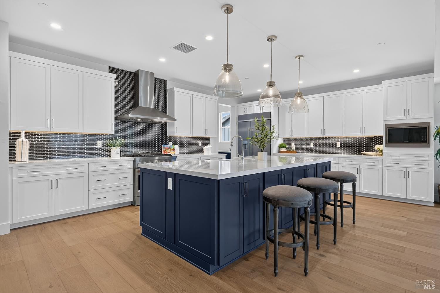 1704 Redwood Avenue - Photo 12