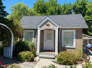 102 Home St, Talent, OR 97540