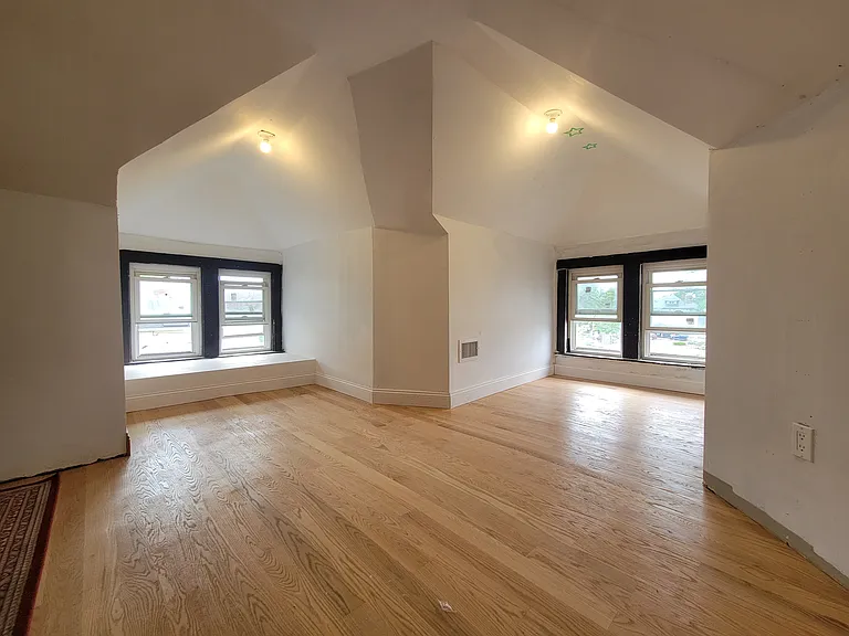 14 Chapman St #2 — Photo 9