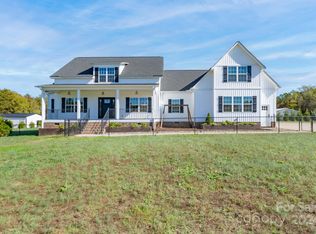 1118 N Shiloh Rd, York, SC 29745