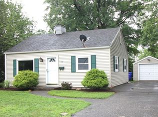 19 Ansara St, Springfield, MA 01104