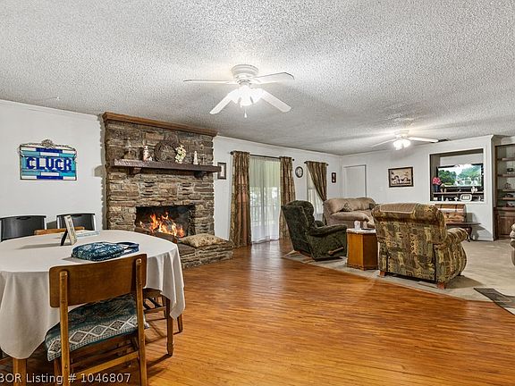 3rd image of 17900 S McCaslin Branch Dr