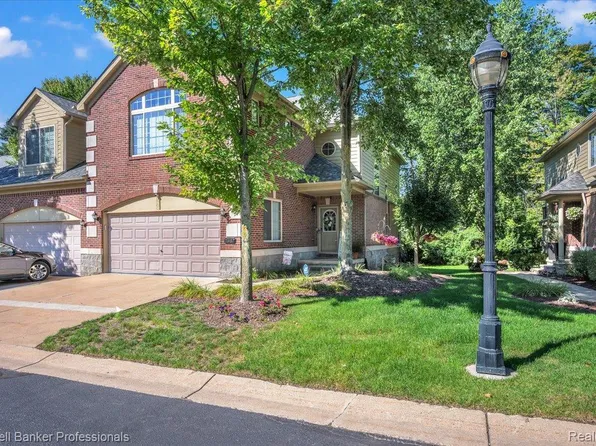 53167 Celtic Dr #8, Utica, MI 48315