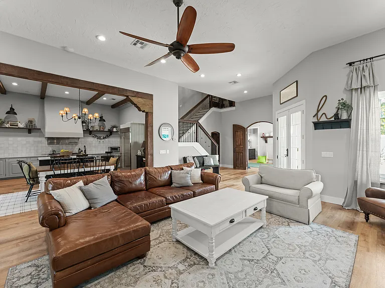 9720 Covent Garden Dr — Photo 10