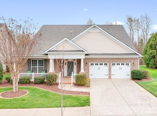 12728 Meetinghouse Dr, Cornelius, NC 28031