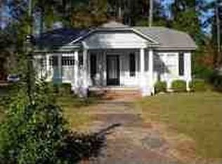 226 Elizabeth St, Marion, SC 29571