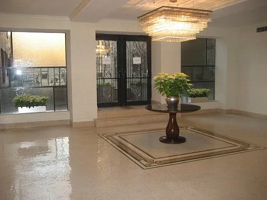 Rented by Square One Group | media 9