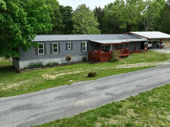 118 High Point Dr, Cadiz, KY 42211