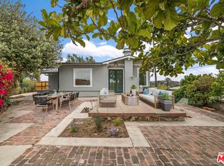 2336 W Loma Vista Pl, Los Angeles, CA 90039