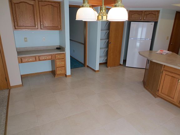 4th image of 12620 Oakmere Dr