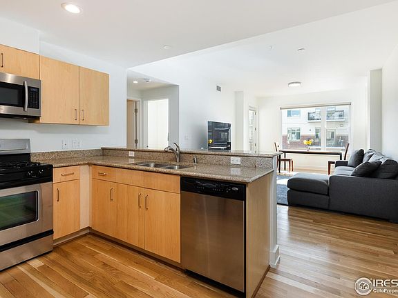 5th image of 3701 Arapahoe Ave #318