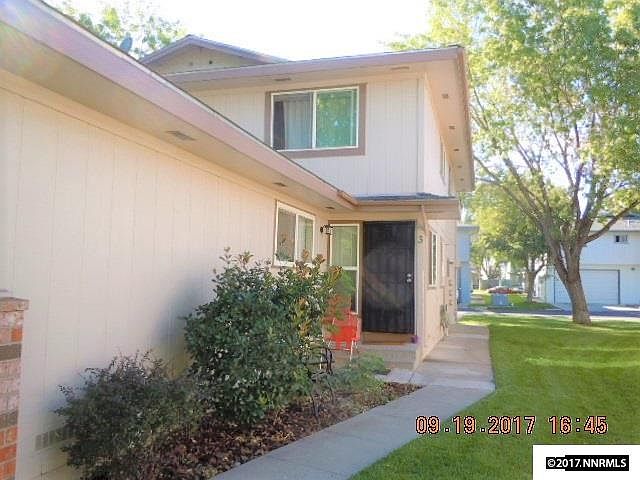1st image of 661 Oakwood Dr