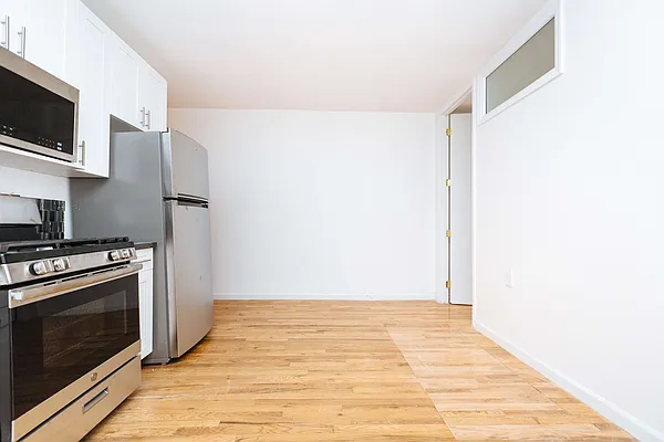 Rented by Nooklyn NYC LLC | media 6