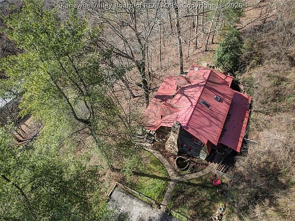 4th image of 578 Mile Fork Rd