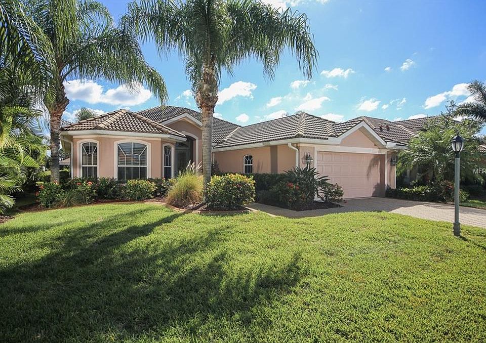 1st image of 2858 Royal Palm Dr