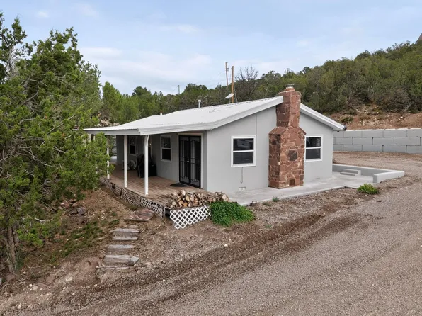 28 Camino Alto, Sandia Park, NM 87047