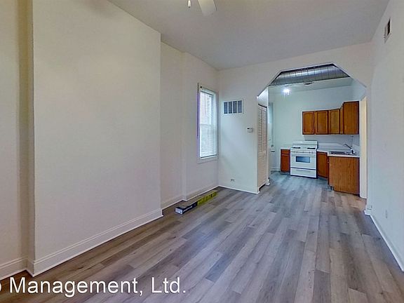 2nd image of 4113 N Lincoln Ave APT 3r