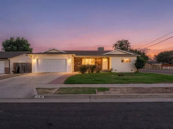 405 E Magnolia Ave, Hanford, CA 93230