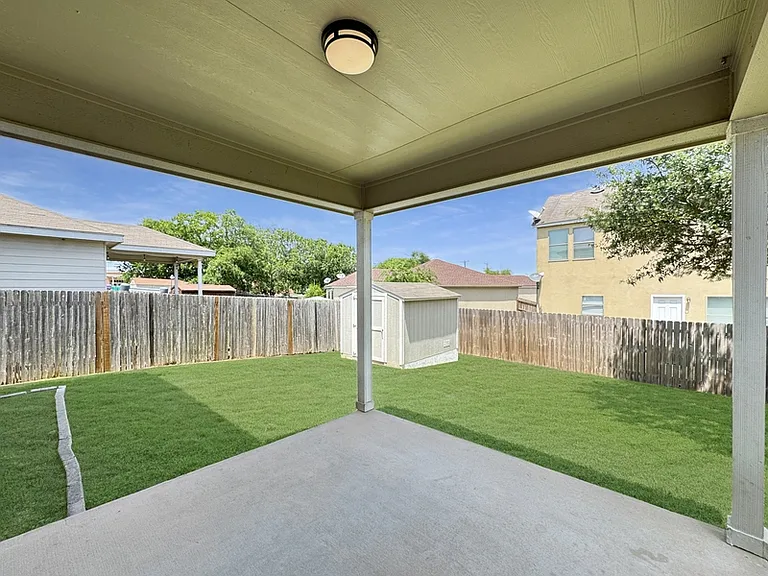 6910 Hallie Spirit — Photo 33