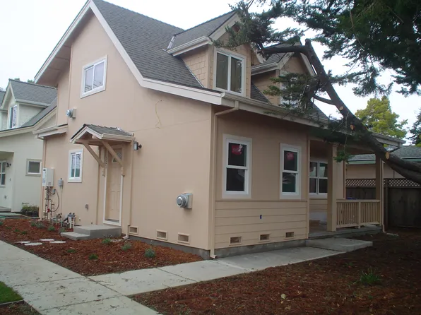 321 7th Ave #2, Santa Cruz, CA 95062