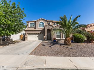 586 E BAKER Drive, San Tan Valley, AZ 85140