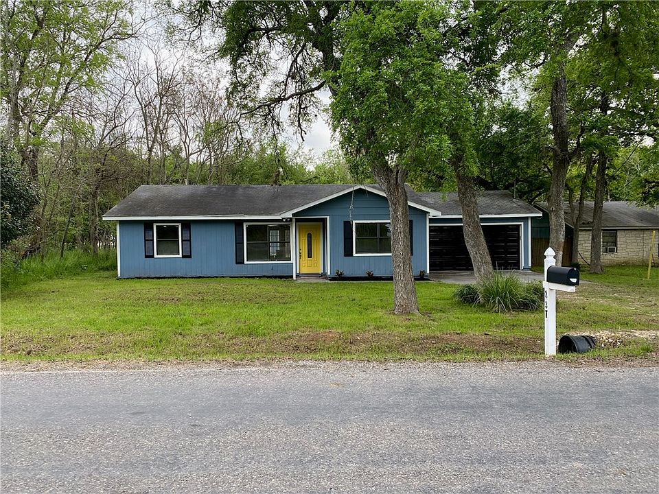 1st image of 237 Lamaloa Ln