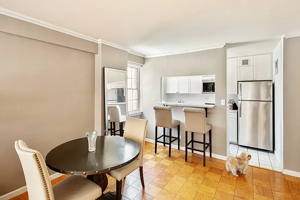 Sold by Compass | media 2