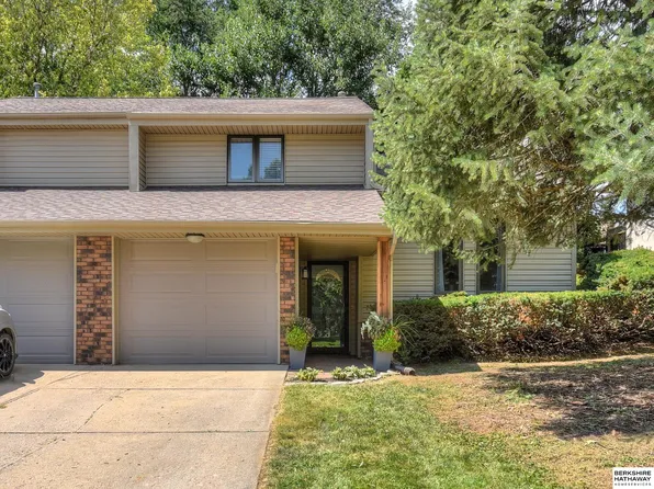 12217 Franklin Cir, Omaha, NE 68154