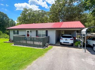 170 Sullivan Dr, Springville, TN 38256