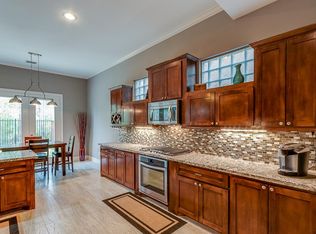 135 Benjis Pl, Spring, TX 77380