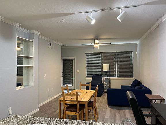 5th image of 2572 Robert Trent Jones Dr APT 1220