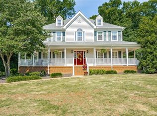 1512 Abelway Dr, Midlothian, VA 23114