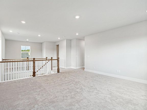 5th image of 112 Beamon Loop