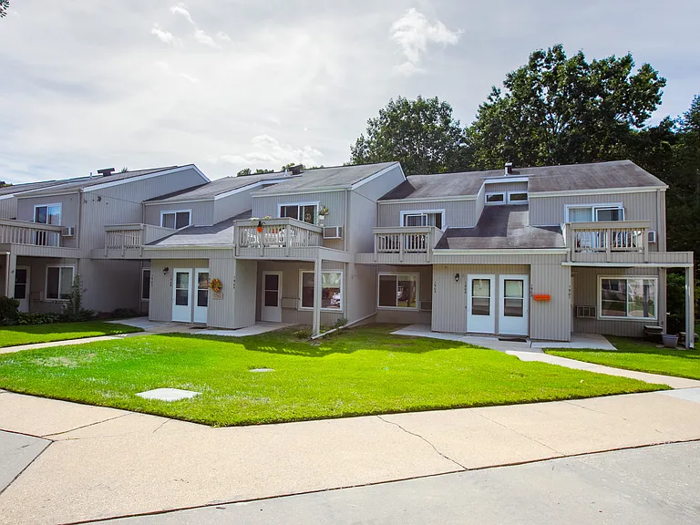 Siena Village (62 Years or Older, Income Limits Restrictions Apply) — Photo 56