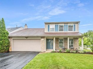 2467 Deerfield Dr, Aurora, IL 60506